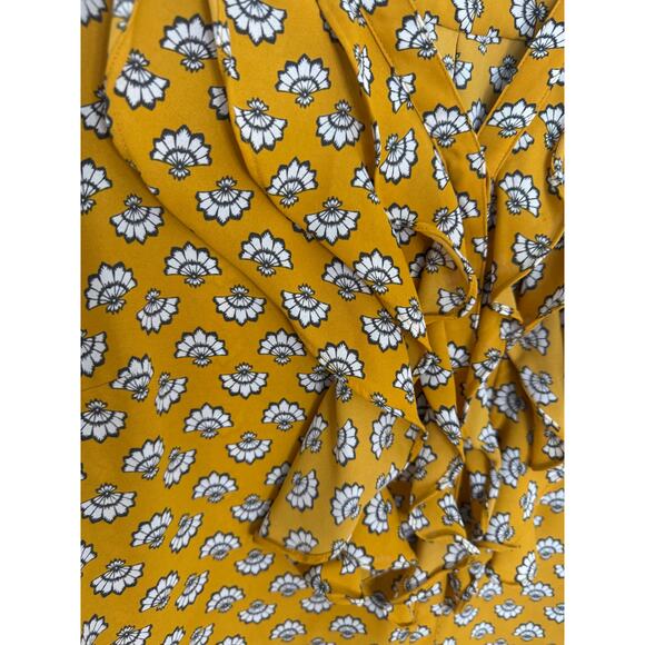 Charter Club Woman Mustard Floral Button Down Ruffle Blouse 2X Bell Sleeve - Picture 4 of 7